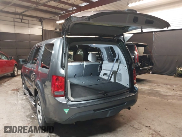 2012 Honda Pilot LX with VIN 5FNYF4H25CB086054, listed as a IAAI auction lot 41732068 with 139,084 mi miles and . Bid and sale history available at carsss.com. Image 3.