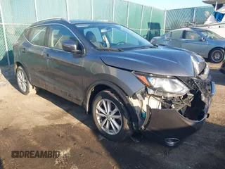 2017 Nissan Rogue SV with VIN JN1BJ1CR4HW137122, listed as a IAAI auction lot 41813563 with 105,444 mi miles and . Bid and sale history available at DreamBid. Image 1.