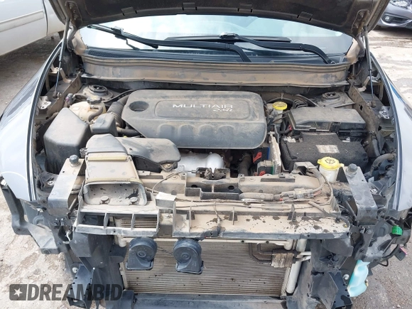 2018 Jeep Cherokee Latitude with VIN 1C4PJLCB2JD595549, listed as a IAAI auction lot 42132845 with 139,819 mi miles and . Bid and sale history available at DreamBid. Image 10.