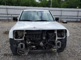 2017 Jeep Patriot Sport with VIN 1C4NJRBB7HD141982, listed as a Copart auction lot 55696265 with 201,824 mi miles and Clean title. Bid and sale history available at DreamBid. Image 5.