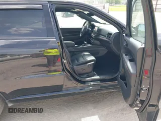 2024 Dodge Durango GT Plus z VIN 1C4RDJDG9RC199828, wystawiony jako IAAI lot #42279898 z przebiegiem 5371 mil mil oraz . Historia ofert i sprzedaży dostępna na DreamBid. Obrazek 5.