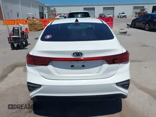 2020 Kia Forte LXS z VIN 3KPF24AD4LE248213, wystawiony jako IAAI lot #42290261 z przebiegiem 21 722 mil mil oraz . Historia ofert i sprzedaży dostępna na DreamBid. Obrazek 16.