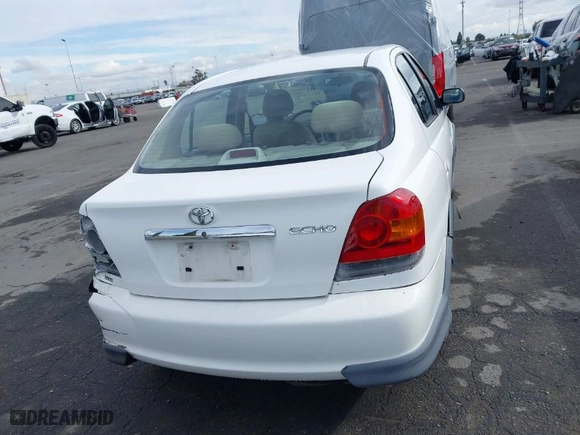 2003 Toyota ECHO with VIN JTDBT123330272981, listed as a IAAI auction lot 41420218 with NaN miles. Bid and sale history available at carsss.com. Image 17.