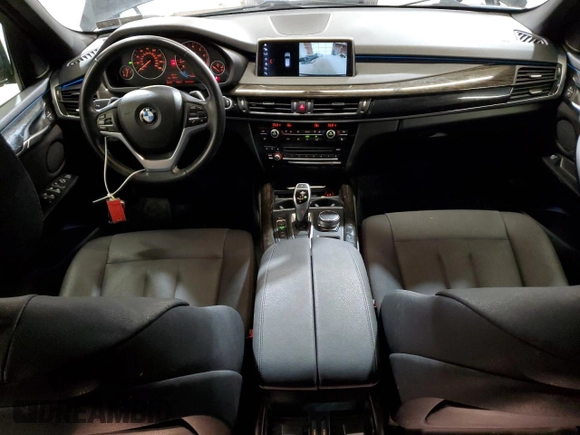 2018 BMW X5 xDrive35i with VIN 5UXKR0C52J0X85983, listed as a Copart auction lot 50918995 with 85,212 mi miles and Salvage Title. Bid and sale history available at carsss.com. Image 8.