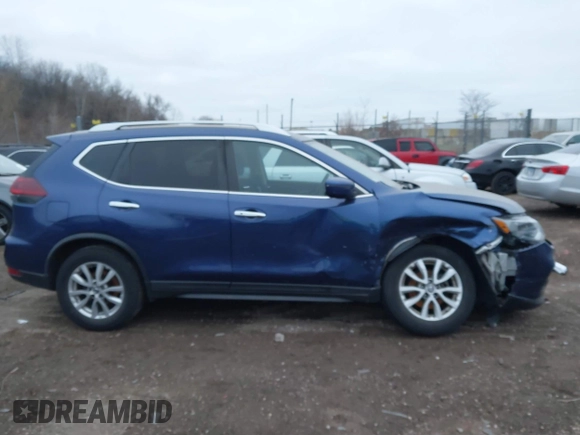 2019 Nissan Rogue SV with VIN KNMAT2MT9KP517402, listed as a IAAI auction lot 41039794 with 116,725 mi miles. Bid and sale history available at carsss.com. Image 12.