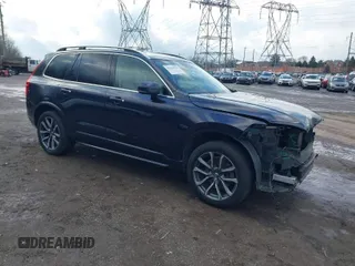 2017 Volvo XC90 Momentum with VIN YV4A22PK2H1141852, listed as a IAAI auction lot 41534159 with 118,473 mi miles. Bid and sale history available at carsss.com. Image 1.