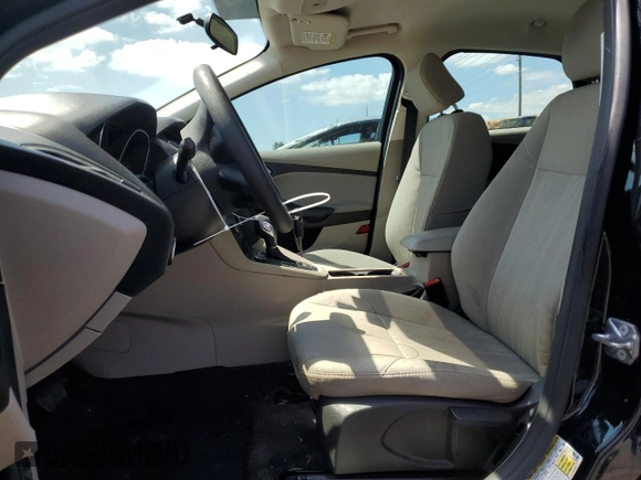 2017 Ford Focus SE with VIN 1FADP3F26HL221366, listed as a Copart auction lot 53295835 with 100,398 mi miles and Salvage Title. Bid and sale history available at carsss.com. Image 7.