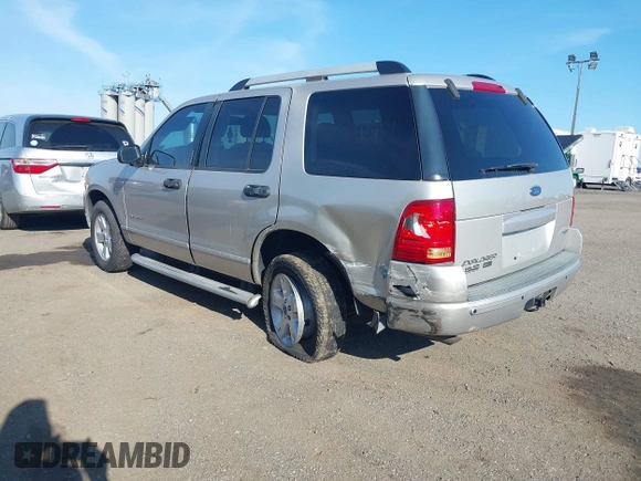 2005 Ford Explorer XLT с VIN 1FMZU63K65UA05372, выставлен на аукционе IAAI как лот 42191399 с пробегом 138 568 миль миль и . История ставок и продаж доступна на DreamBid. Изображение 3.