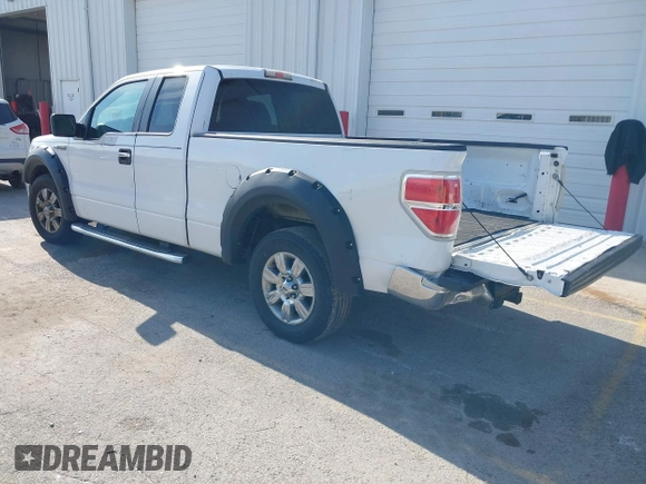 2010 Ford F-150 XL with VIN 1FTEX1C8XAFD22846, listed as a IAAI auction lot 42095864 with 325,437 mi miles and . Bid and sale history available at DreamBid. Image 3.