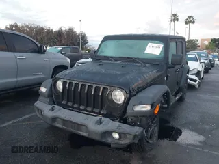 2018 Jeep Wrangler Unlimited Sport z VIN 1C4HJXDNXJW206732, wystawiony jako IAAI lot #41431655 z przebiegiem 38 949 mil mil oraz . Historia ofert i sprzedaży dostępna na DreamBid. Obrazek 6.