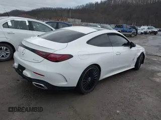 2024 Mercedes-Benz CLE 300 z VIN W1KMJ4HB7RF023870, wystawiony jako IAAI lot #41165727 z przebiegiem 4 831 mil mil oraz . Historia ofert i sprzedaży dostępna na DreamBid. Obrazek 4.