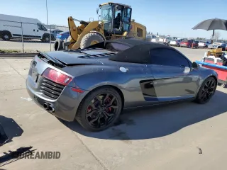 2011 Audi R8 z VIN WUASUAFG9BN002572, wystawiony jako Copart lot #47427785 z przebiegiem 51 113 mil mil oraz Szkoda całkowita • Salvage title. Historia ofert i sprzedaży dostępna na DreamBid. Obrazek 3.