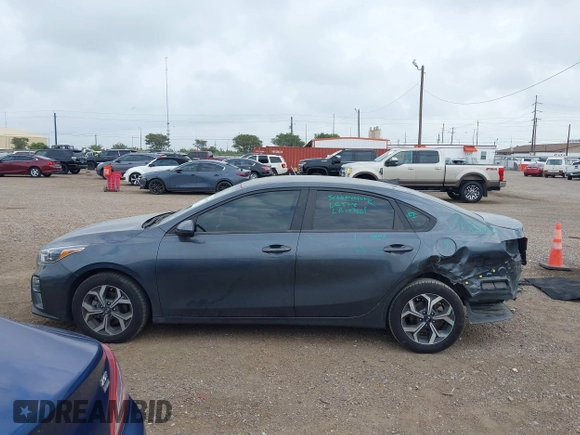 2021 Kia Forte LXS with VIN 3KPF24AD9ME358627, listed as a IAAI auction lot 42106430 with 56,589 mi miles and . Bid and sale history available at DreamBid. Image 15.
