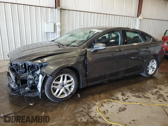 2016 Ford Fusion SE with VIN 3FA6P0H72GR253702, listed as a Copart auction lot 55573795 with 97,726 mi miles and Salvage Title. Bid and sale history available at DreamBid. Image 1.