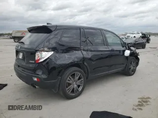 2021 Honda Passport EX-L z VIN 5FNYF8H58MB040933, wystawiony jako Copart lot #51067505 z przebiegiem 64 963 mil mil oraz Tytuł czysty. Historia ofert i sprzedaży dostępna na DreamBid. Obrazek 3.