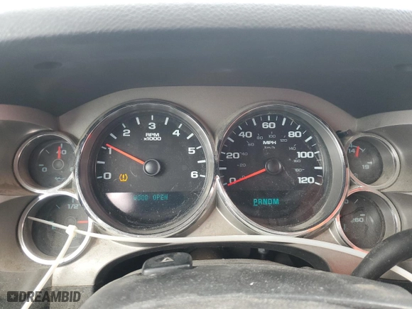 2011 Chevrolet Silverado 1500 LT with VIN 1GCRCSE06BZ303009, listed as a Copart auction lot 47390175 with 202,579 mi miles and Salvage Title. Bid and sale history available at carsss.com. Image 9.