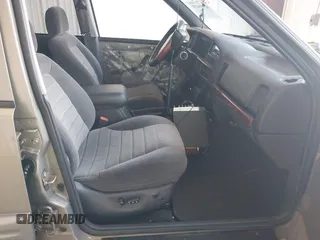 1998 Jeep Grand Cherokee Laredo with VIN 1J4GZ48S4WC262249, listed as a IAAI auction lot 42739473 with 94,094 mi miles and . Bid and sale history available at DreamBid. Image 5.