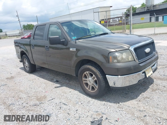 2008 Ford F-150 XL with VIN 1FTRW12W88FA10670, listed as a IAAI auction lot 42504005 with 233,541 mi miles and . Bid and sale history available at DreamBid. Image 1.