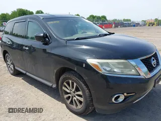2013 Nissan Pathfinder Platinum z VIN 5N1AR2MM7DC680644, wystawiony jako IAAI lot #42363143 z przebiegiem 215 060 mil mil oraz . Historia ofert i sprzedaży dostępna na DreamBid. Obrazek 1.