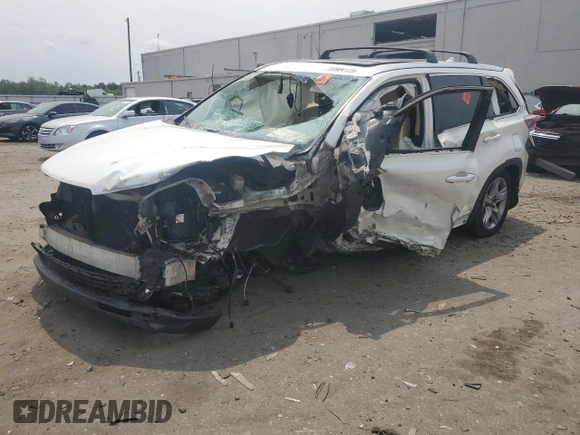 2016 Toyota Highlander Limited with VIN 5TDDKRFH8GS300891, listed as a Copart auction lot 59904125 with 101,812 mi miles and Salvage title. Bid and sale history available at DreamBid. Image 1.