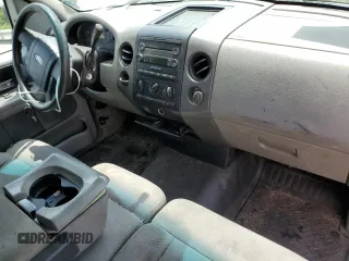 2006 Ford F-150 XL с VIN 1FTRF12W76NB04137, выставлен на аукционе Copart как лот 62117615 с пробегом Не указан миль и Списание • Salvage title. История ставок и продаж доступна на DreamBid. Изображение 8.