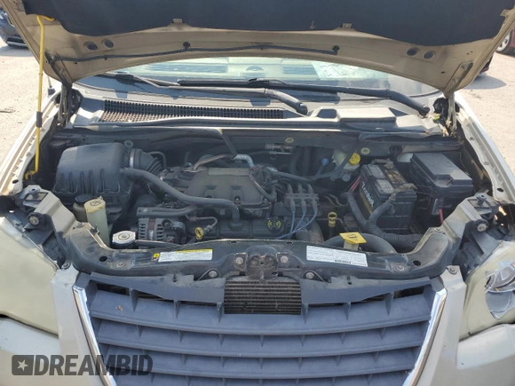 2008 Chrysler Town & Country LX with VIN 2A8HR44H68R617462, listed as a Copart auction lot 68522444 with 169,155 mi miles and Salvage Title. Bid and sale history available at DreamBid. Image 13.
