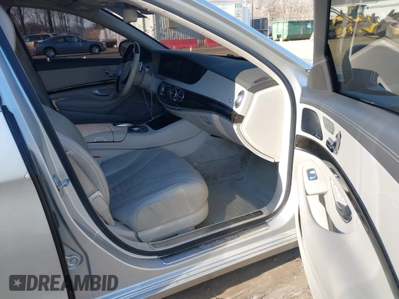 2015 Mercedes-Benz S 550 с VIN WDDUG8FBXFA084888, выставлен на аукционе IAAI как лот 41636873 с пробегом 159 841 миль миль и . История ставок и продаж доступна на DreamBid. Изображение 5.