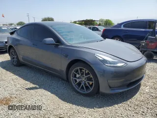 2023 Tesla Model 3 z VIN 5YJ3E1EA2PF652748, wystawiony jako Copart lot #57990705 z przebiegiem 37 922 mil mil oraz Szkoda całkowita • Salvage title. Historia ofert i sprzedaży dostępna na DreamBid. Obrazek 4.
