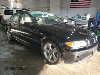 2004 BMW 3 Series 325i with VIN WBAAZ33474KP85411, listed as a Copart auction lot 87895975 with 125,536 mi miles and Salvage Title. Bid and sale history available at carsss.com. Image 4.