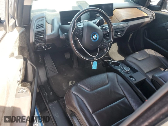 2016 BMW i3 with VIN WBY1Z4C56GV506033, listed as a Copart auction lot 45813425 with 0 mi miles and Non Repairable. Bid and sale history available at carsss.com. Image 8.