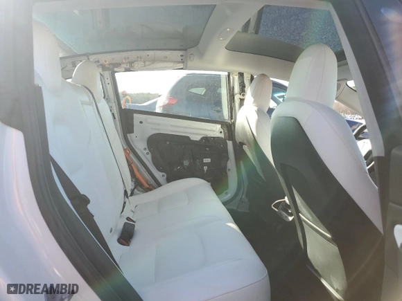2019 Tesla Model 3 Mid Range with VIN 5YJ3E1EA3KF486247, listed as a Copart auction lot 45317305 with 47,499 mi miles and Salvage Title. Bid and sale history available at carsss.com. Image 10.