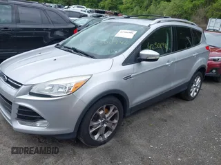 2015 Ford Escape Titanium с VIN 1FMCU9J91FUA85771, выставлен на аукционе IAAI как лот 42306986 с пробегом 135 787 миль миль и . История ставок и продаж доступна на DreamBid. Изображение 17.