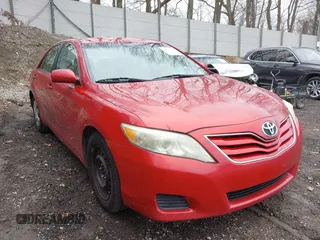2011 Toyota Camry LE with VIN 4T1BF3EK4BU701750, listed as a IAAI auction lot 42007119 with 286,100 mi miles. Bid and sale history available at carsss.com. Image 6.
