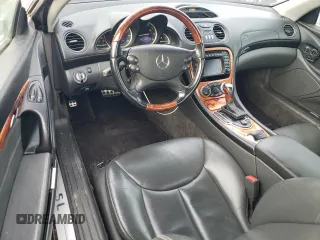 2003 Mercedes-Benz SL 500 z VIN WDBSK75F03F045545, wystawiony jako Copart lot #49281175 z przebiegiem 114 477 mil mil oraz Szkoda całkowita • Salvage title. Historia ofert i sprzedaży dostępna na DreamBid. Obrazek 8.