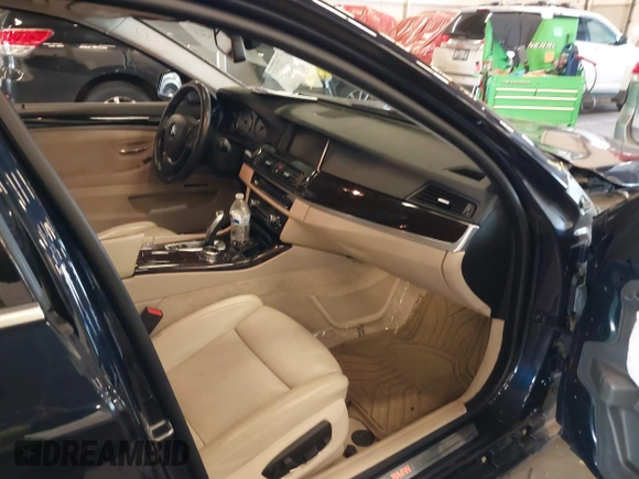 2014 BMW 5 Series 535i with VIN WBA5B1C54ED477539, listed as a IAAI auction lot 40812585 with 94,541 mi miles and . Bid and sale history available at DreamBid. Image 5.