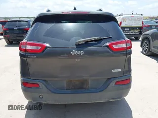2016 Jeep Cherokee Latitude with VIN 1C4PJLCBXGW265431, listed as a IAAI auction lot 42542328 with 127,249 mi miles and . Bid and sale history available at DreamBid. Image 16.