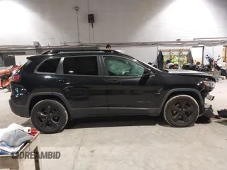 2019 Jeep Cherokee Latitude Plus with VIN 1C4PJMLB3KD437485, listed as a IAAI auction lot 41214755 with 42,008 mi miles and . Bid and sale history available at DreamBid. Image 13.