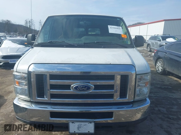 2014 Ford Econoline Passenger XL with VIN 1FBNE3BL2EDB06549, listed as a IAAI auction lot 41599964 with 197,921 mi miles. Bid and sale history available at carsss.com. Image 12.