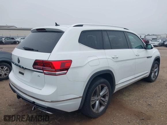 2018 Volkswagen Atlas SEL with VIN 1V2SR2CA8JC541391, listed as a IAAI auction lot 41796050 with 114,955 mi miles and . Bid and sale history available at DreamBid. Image 4.