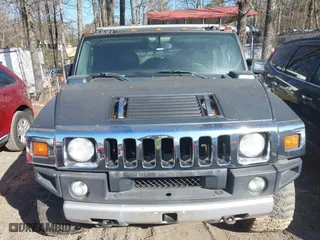 2008 Hummer H2 SUV with VIN 5GRGN23878H109547, listed as a IAAI auction lot 41648526 with 181,692 mi miles. Bid and sale history available at carsss.com. Image 12.