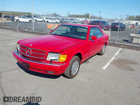 1988 Mercedes-Benz 560 with VIN WDBCA45D0JA390136, listed as a IAAI auction lot 42072781 with 126,325 mi miles and . Bid and sale history available at DreamBid. Image 17.