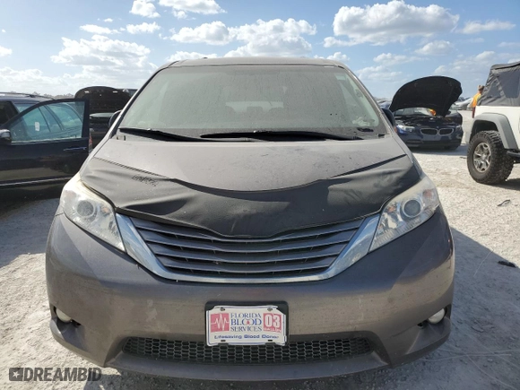 2016 Toyota Sienna XLE with VIN 5TDYK3DC2GS696015, listed as a Copart auction lot 45726855 with 0 mi miles and Non Repairable. Bid and sale history available at carsss.com. Image 5.