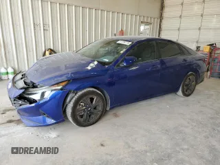 2021 Hyundai Elantra SEL z VIN 5NPLM4AG8MH007338, wystawiony jako Copart lot #51278775 z przebiegiem 62 673 mil mil oraz Szkoda całkowita • Salvage title. Historia ofert i sprzedaży dostępna na DreamBid. Obrazek 1.