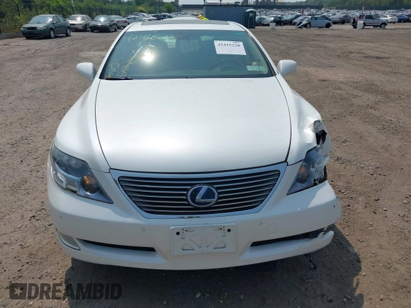 2008 Lexus LS 600h L with VIN JTHDU46F385005344, listed as a IAAI auction lot 42415220 with 109,971 mi miles and . Bid and sale history available at DreamBid. Image 12.