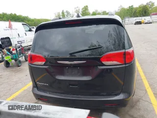 2017 Chrysler Pacifica Touring with VIN 2C4RC1DG9HR620973, listed as a IAAI auction lot 42250448 with 108,863 mi miles and . Bid and sale history available at DreamBid. Image 16.