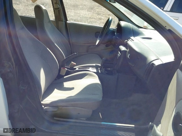 1999 Saturn SL with VIN 1G8ZH5282XZ178928, listed as a IAAI auction lot 41758412 with 249,418 mi miles. Bid and sale history available at carsss.com. Image 5.