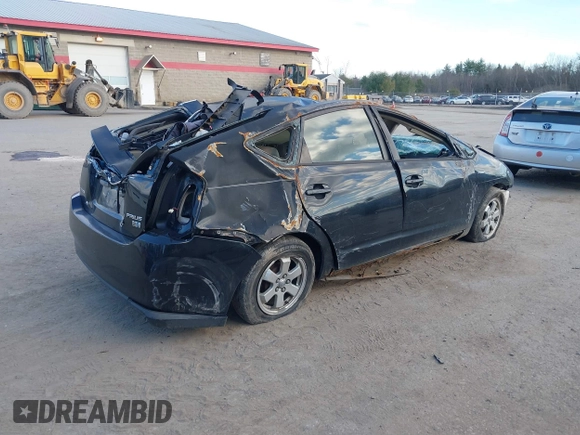 2006 Toyota Prius with VIN JTDKB20U163168898, listed as a IAAI auction lot 40875261 with Not Provided miles. Bid and sale history available at carsss.com. Image 4.