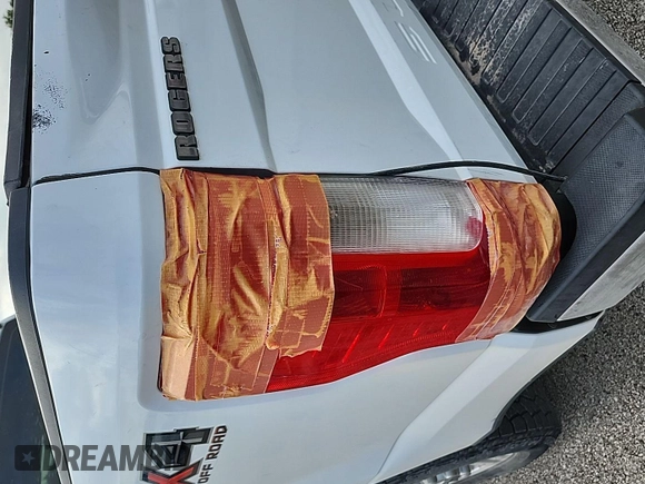 2018 Ford F-250 XL with VIN 1FT7W2BT1JEC45930, listed as a IAAI auction lot 42717462 with 134,466 mi miles and . Bid and sale history available at DreamBid. Image 27.
