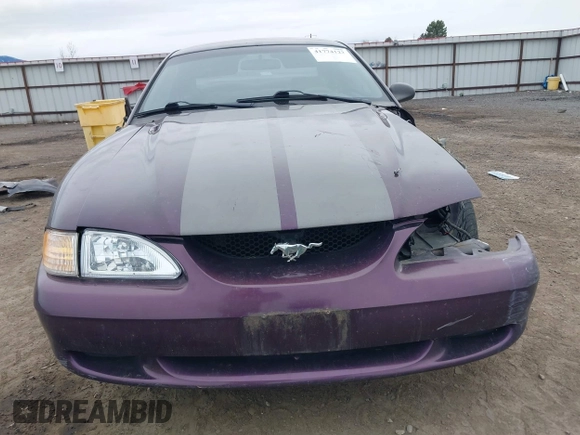 1996 Ford Mustang with VIN 1FALP404XTF174880, listed as a IAAI auction lot 41774122 with 285,302 mi miles. Bid and sale history available at carsss.com. Image 13.