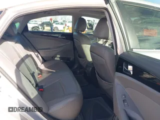 2014 Hyundai Sonata SE with VIN 5NPEC4ACXEH923397, listed as a IAAI auction lot 41748671 with 182,136 mi miles and . Bid and sale history available at DreamBid. Image 8.